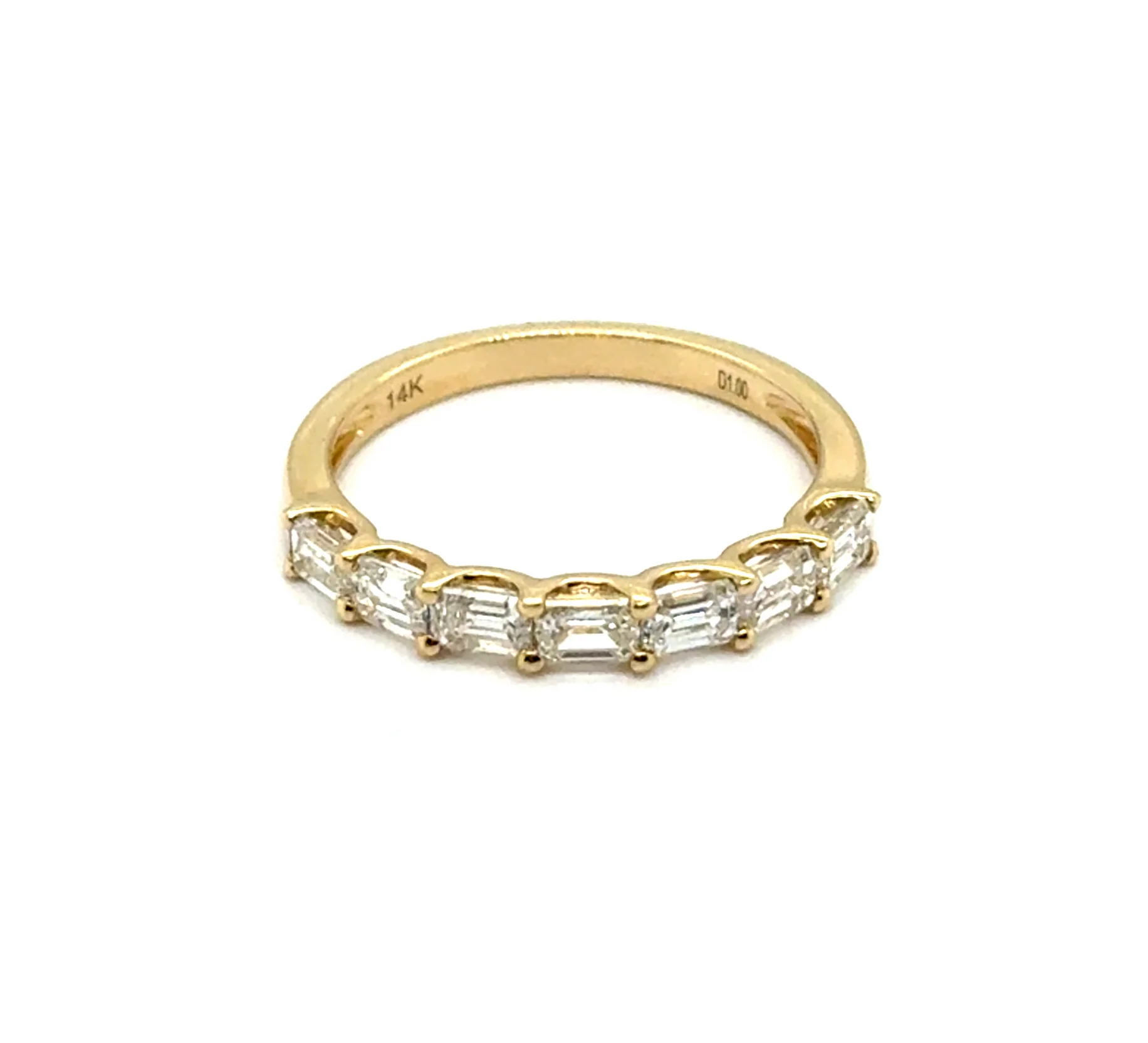 1.00 Ctw 14kt Yellow Gold Emerald Cut Diamond Wedding Band