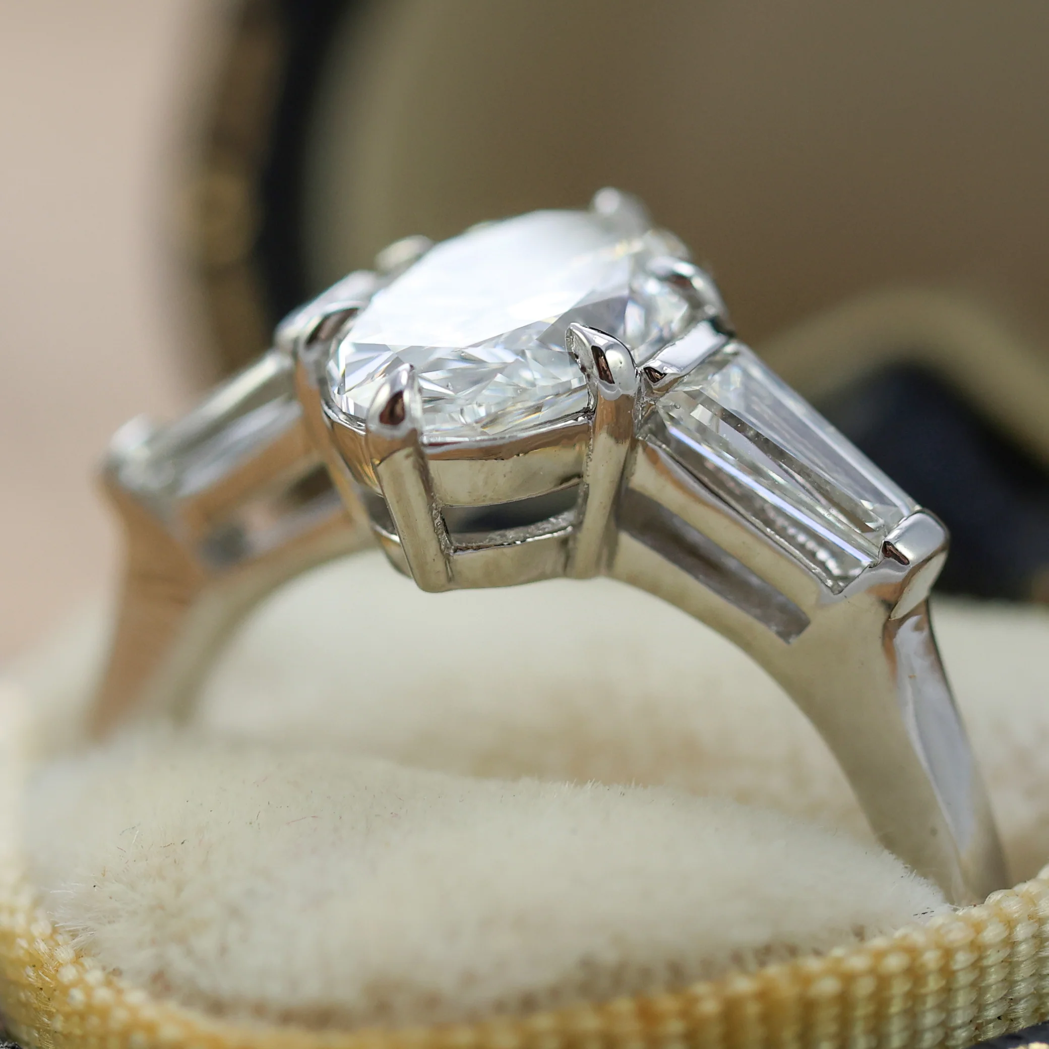1.91Ctw Platinum Three Stone Oval Diamond And Baguette Engagement Ring - Image 4
