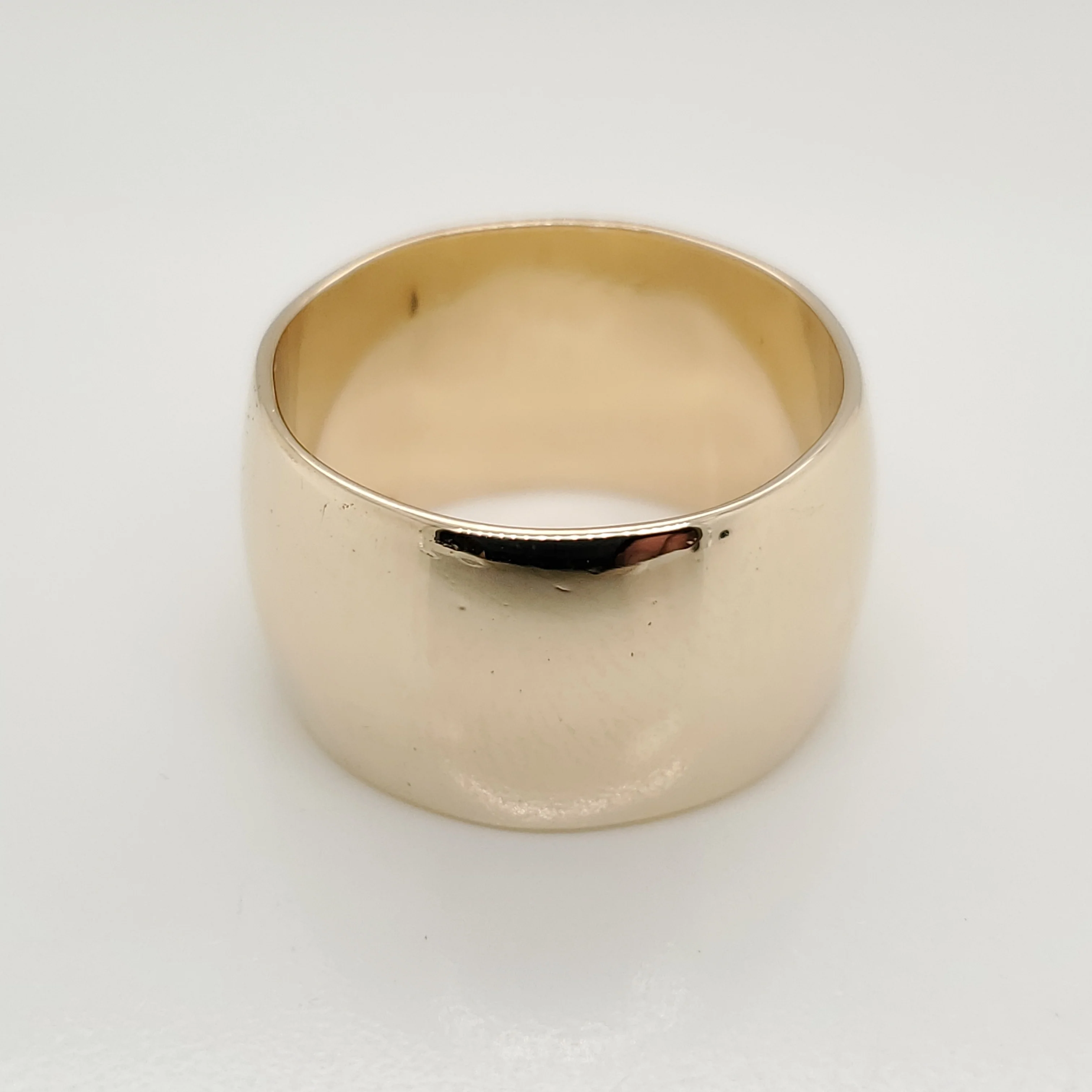 12mm Cigar Band in 14kt Yellow Gold