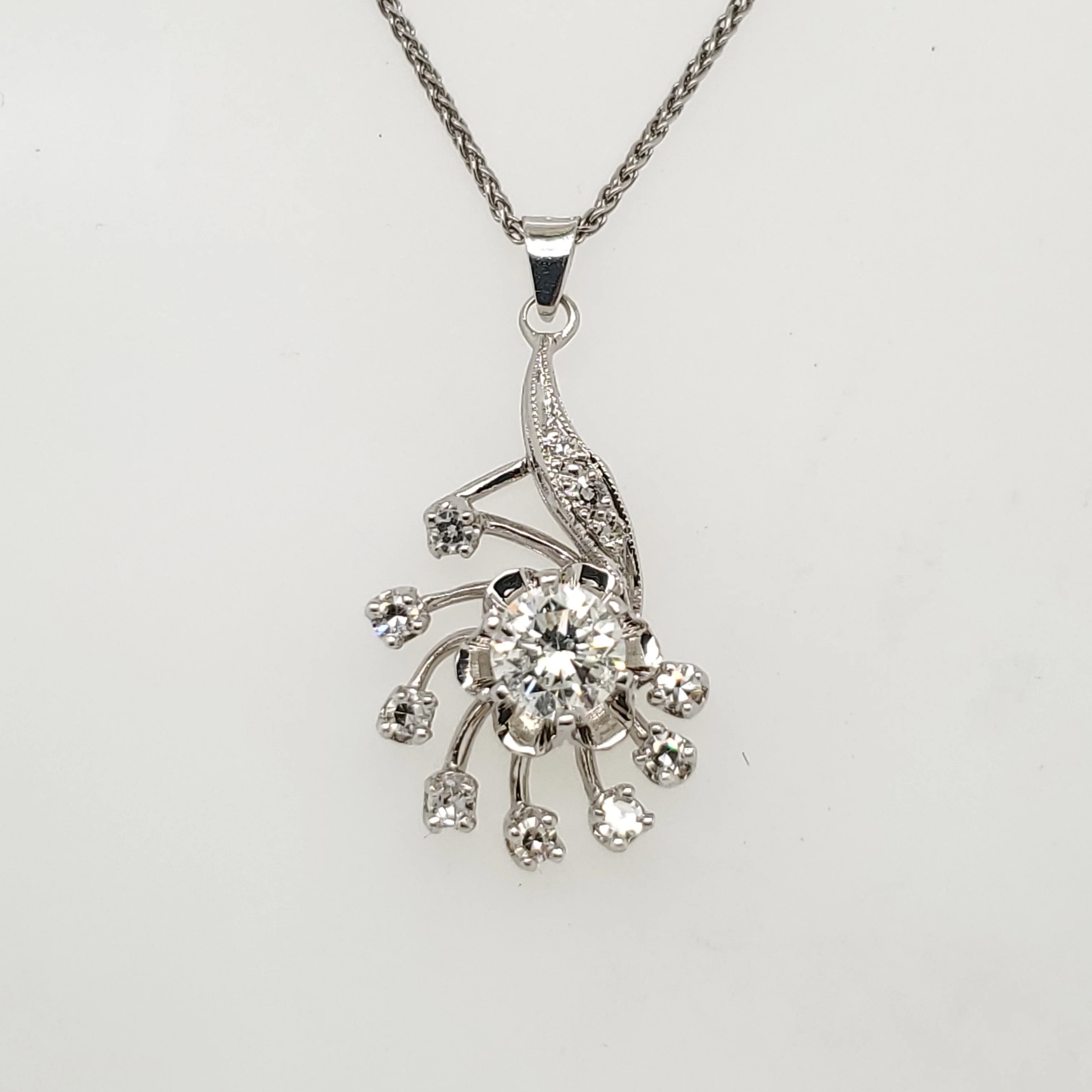 14kt White Gold 1950s Retro Diamond Pendant