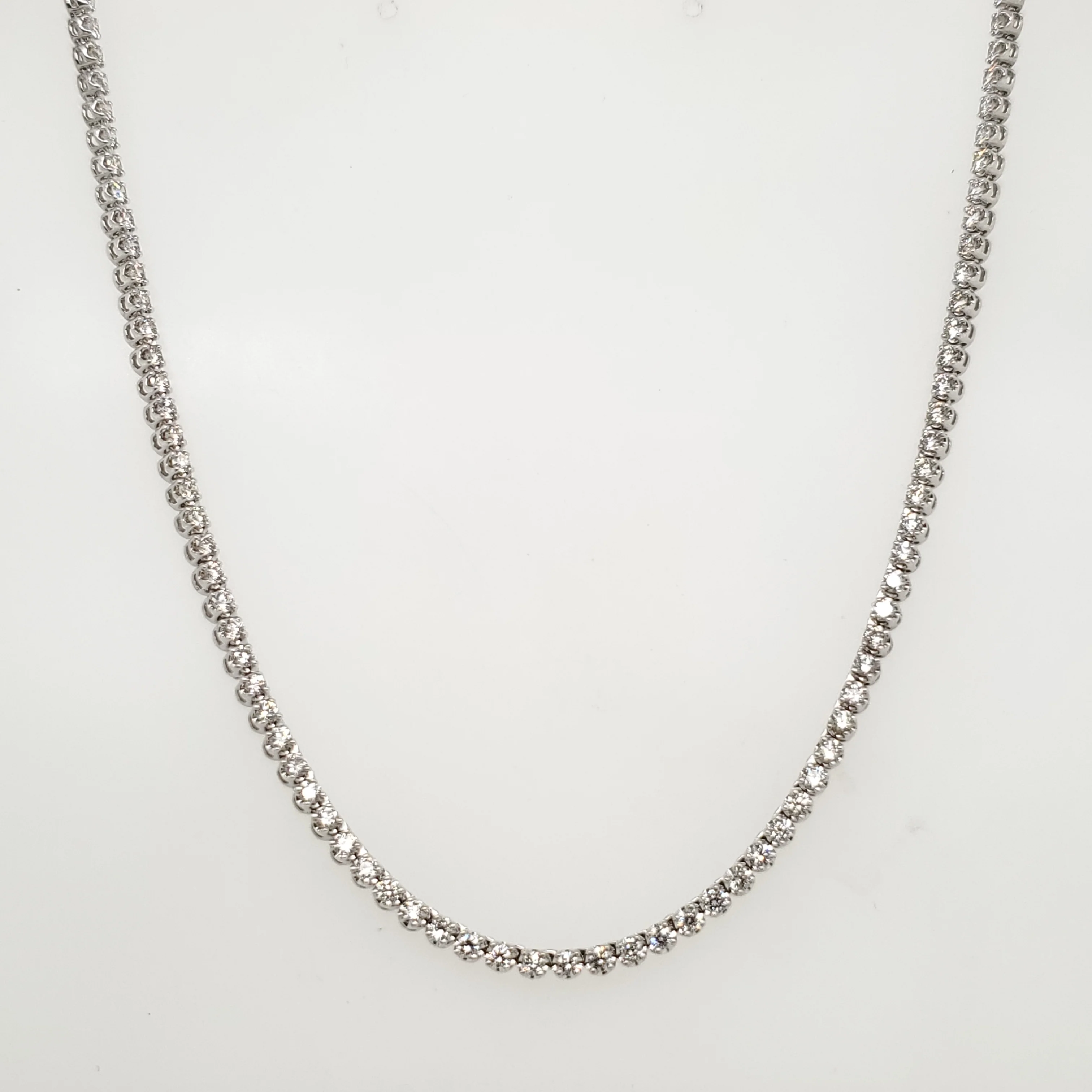14Kt White Gold 2.00 Carat Total Weight Diamond Necklace