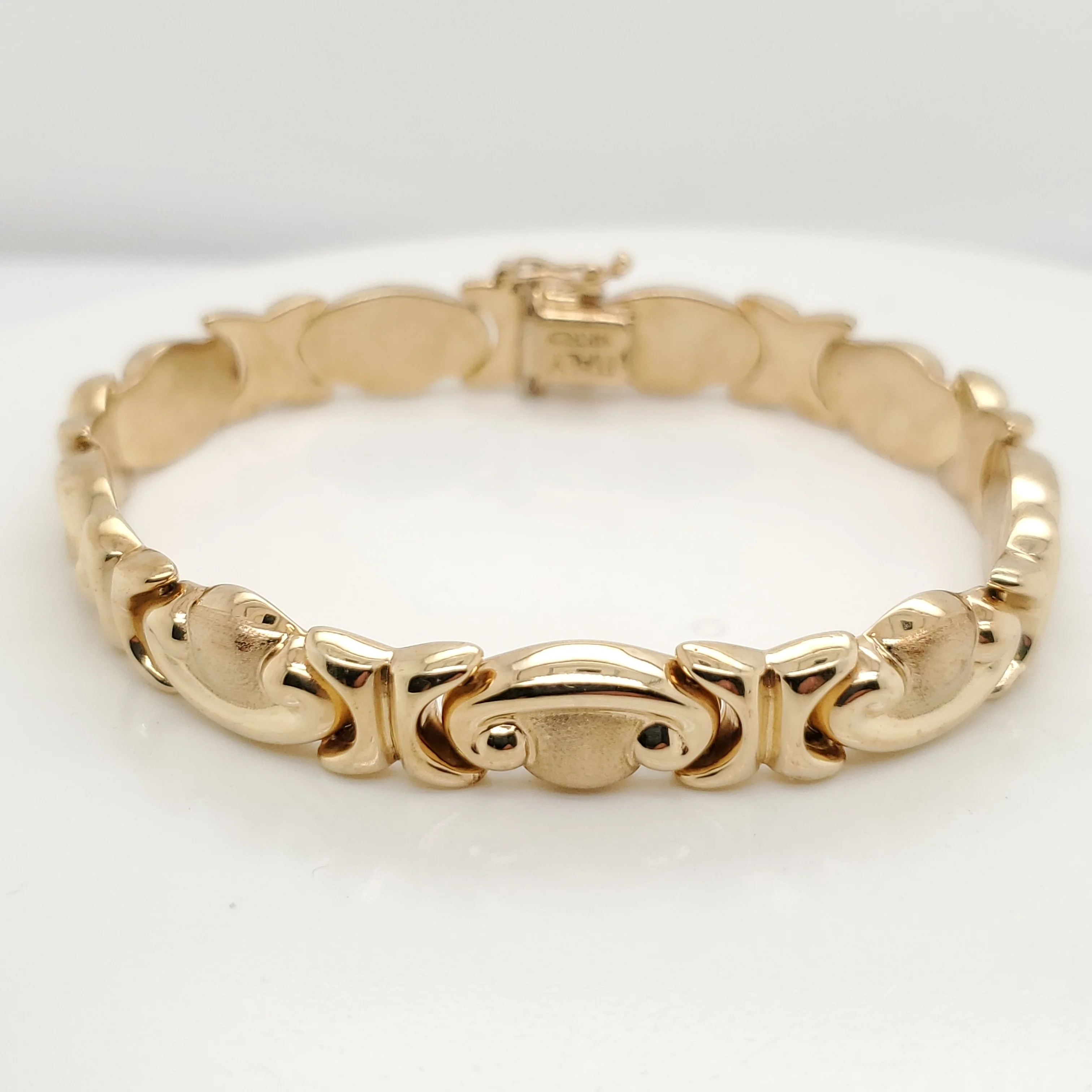 14kt Yellow Gold Bracelet