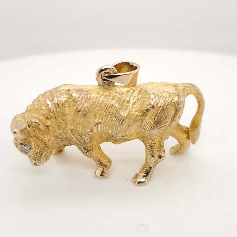 14kt Yellow Gold Bull Charm Pendant