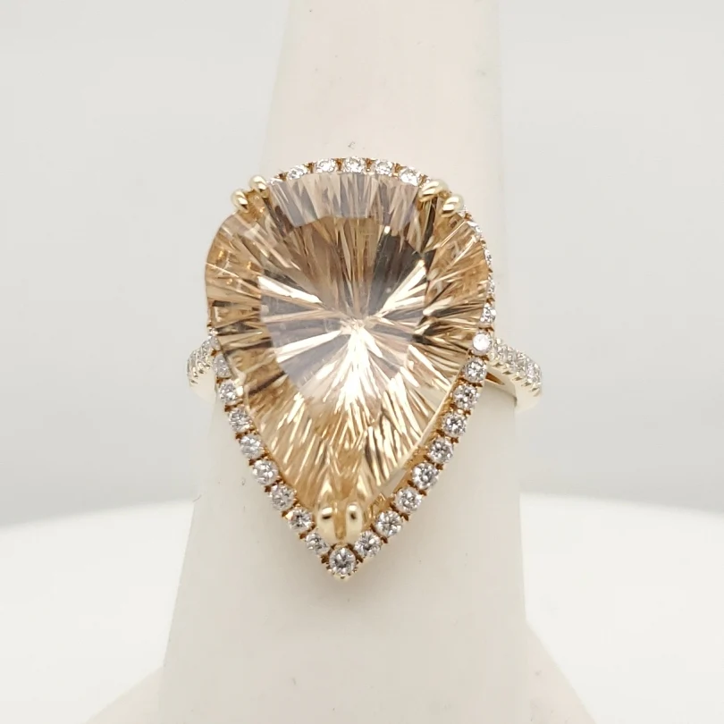 14kt Yellow Gold Citrine and Diamond Ring