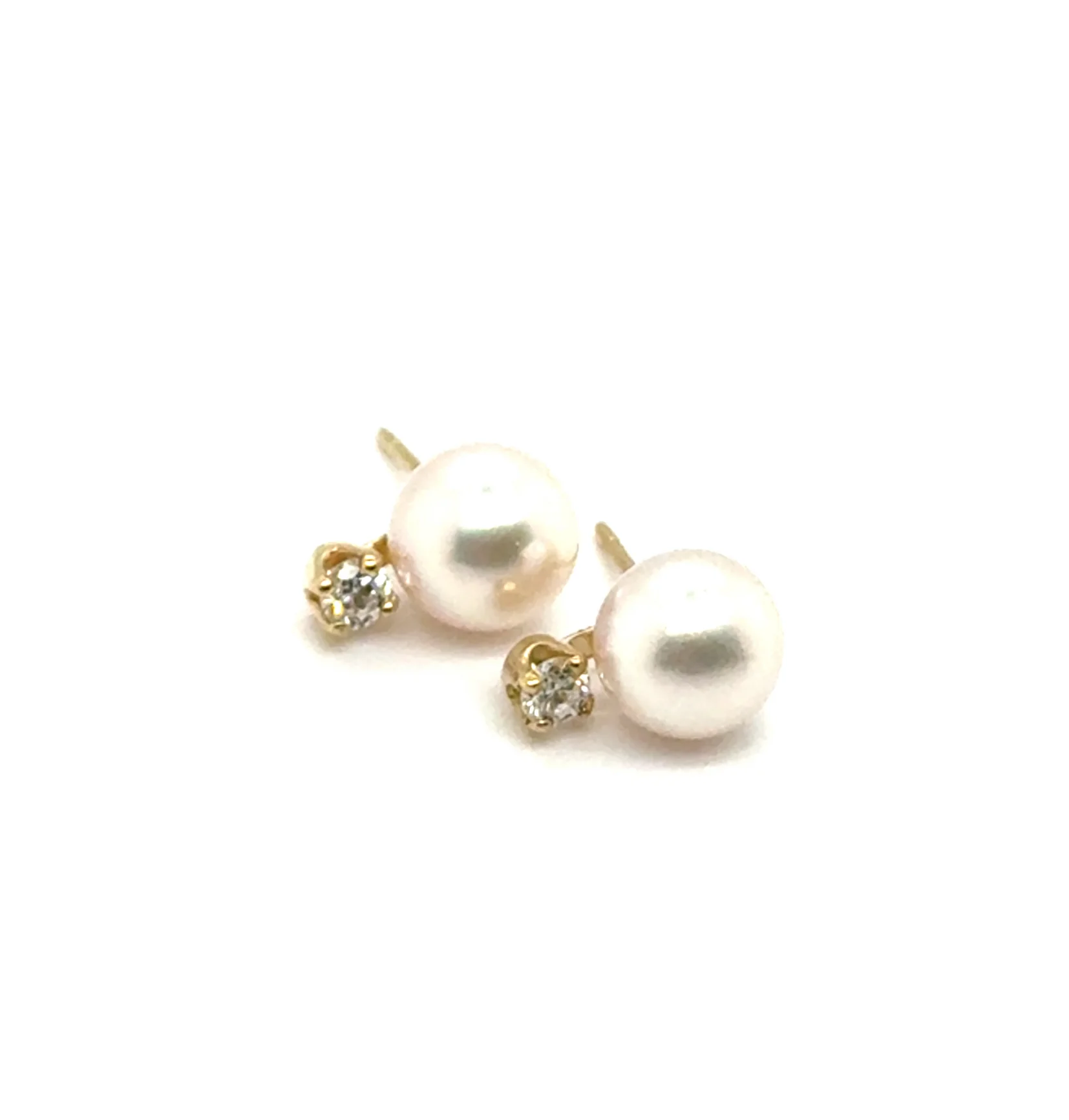 14kt Yellow gold Pearl and Diamond Stud Earrings