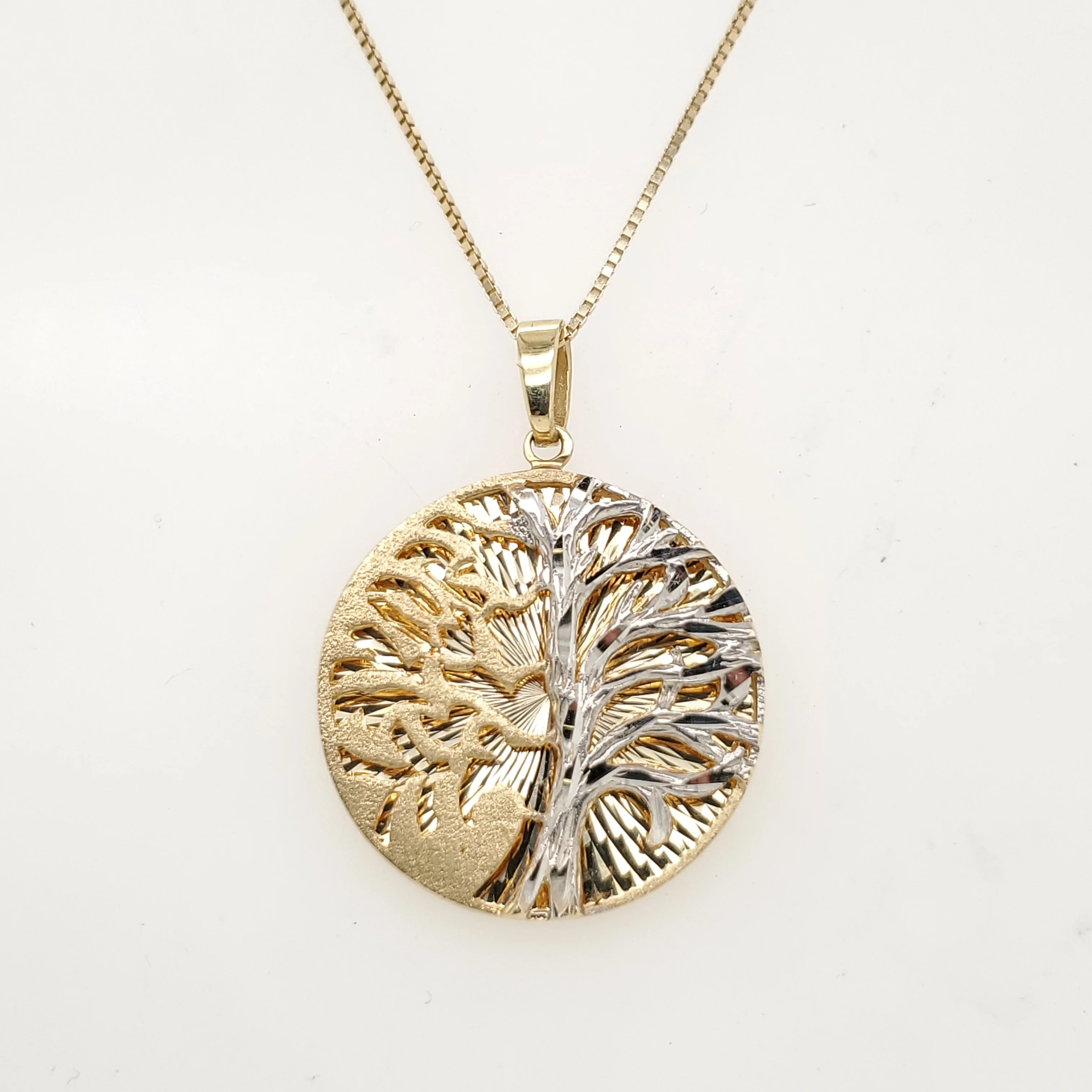 14kt Yellow Gold  Tree of Life Pendant Necklace