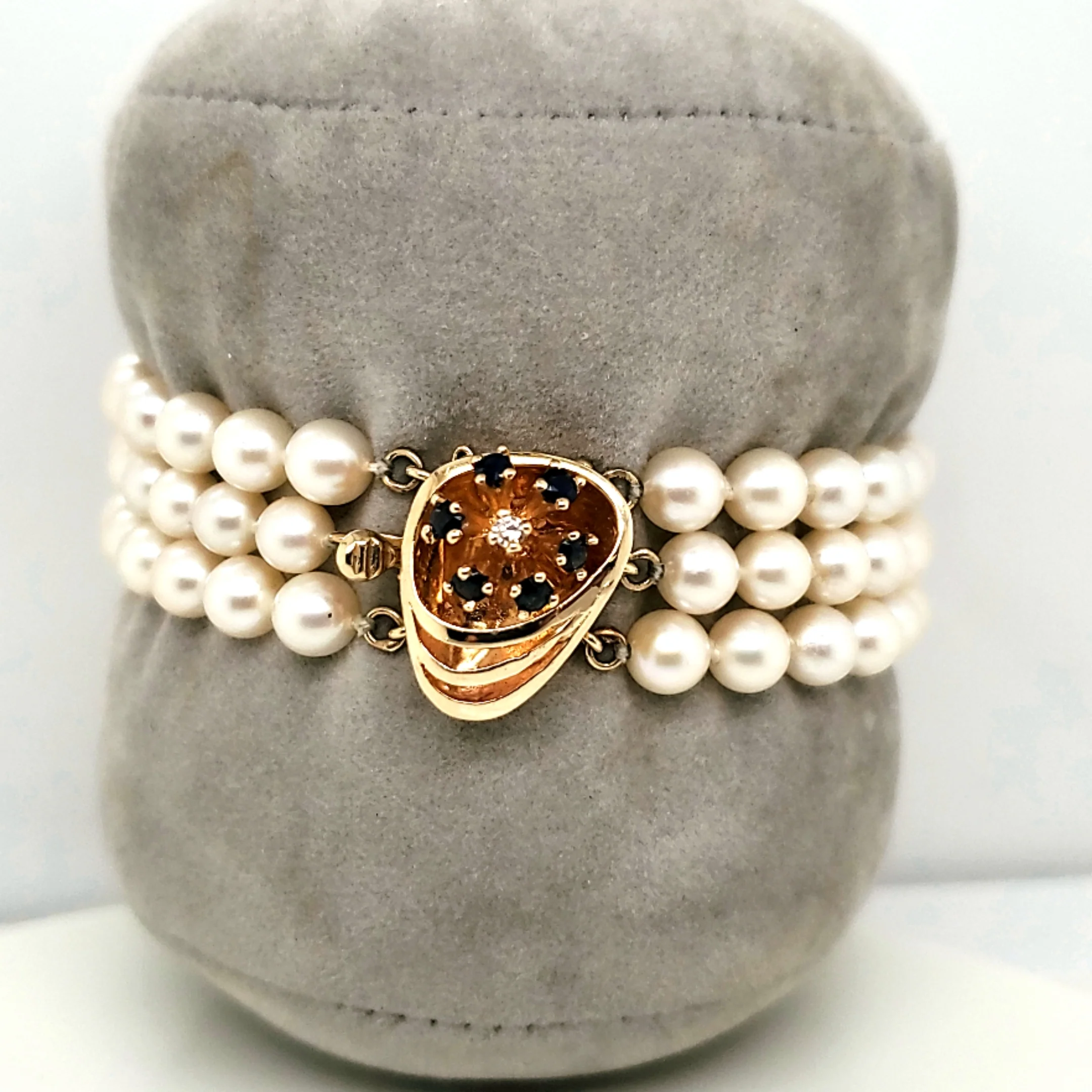 14kt Yellow Gold Triple Strand Pearl Bracelet