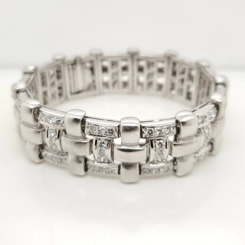 18kt White Gold and Diamond Bracelet
