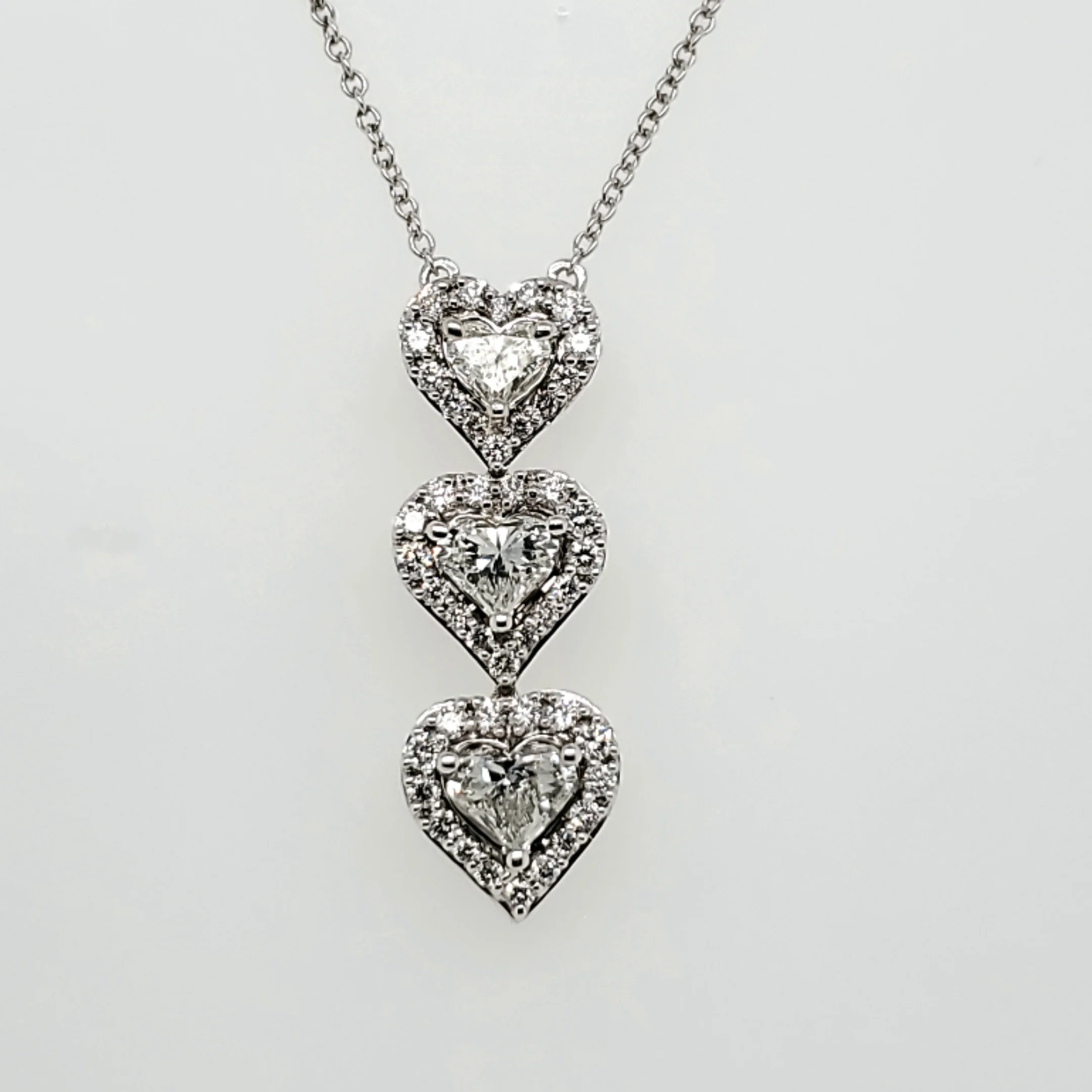 18Kt White Gold Diamond Heart Necklace