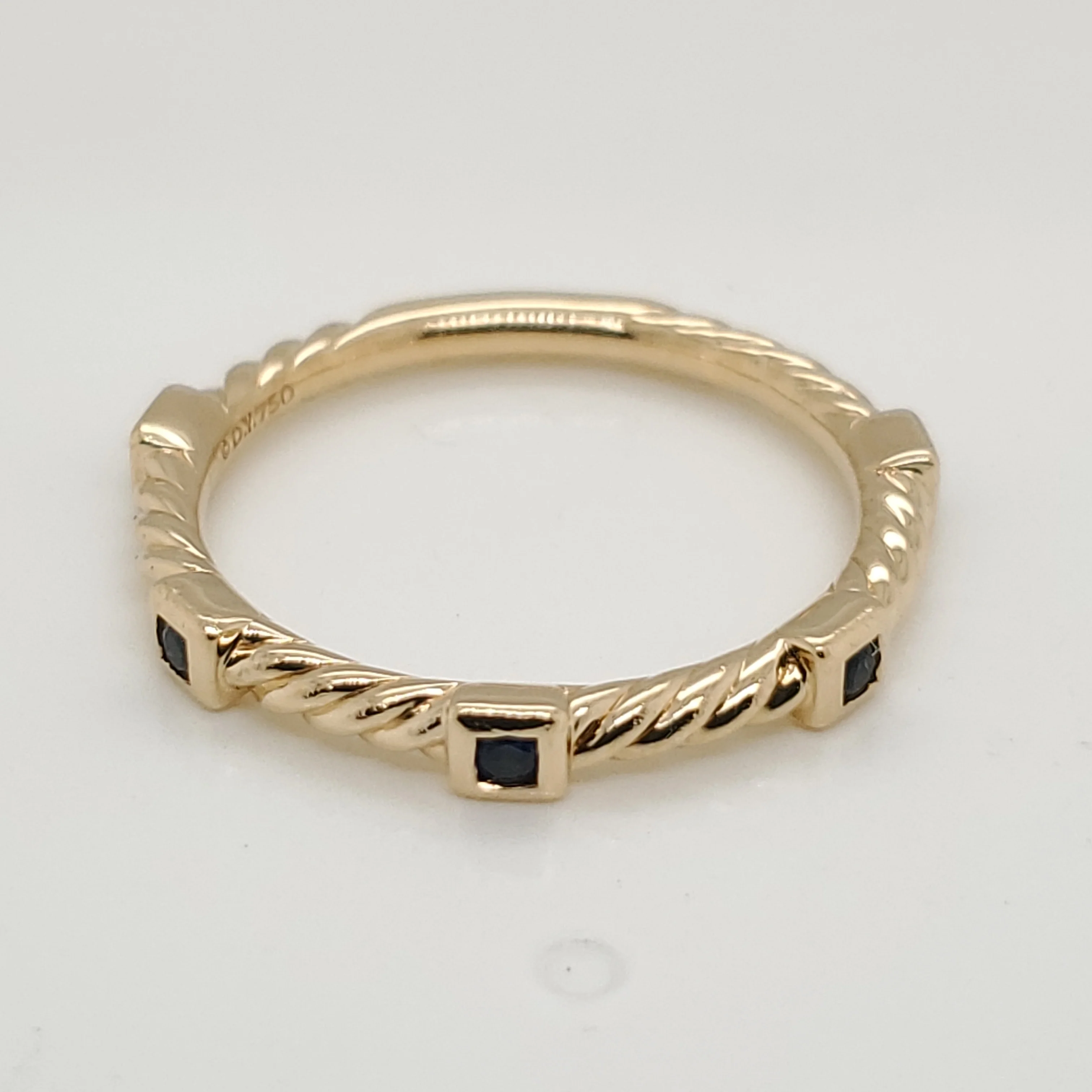 David Yurman 18kt Yellow Gold and Sapphire Band