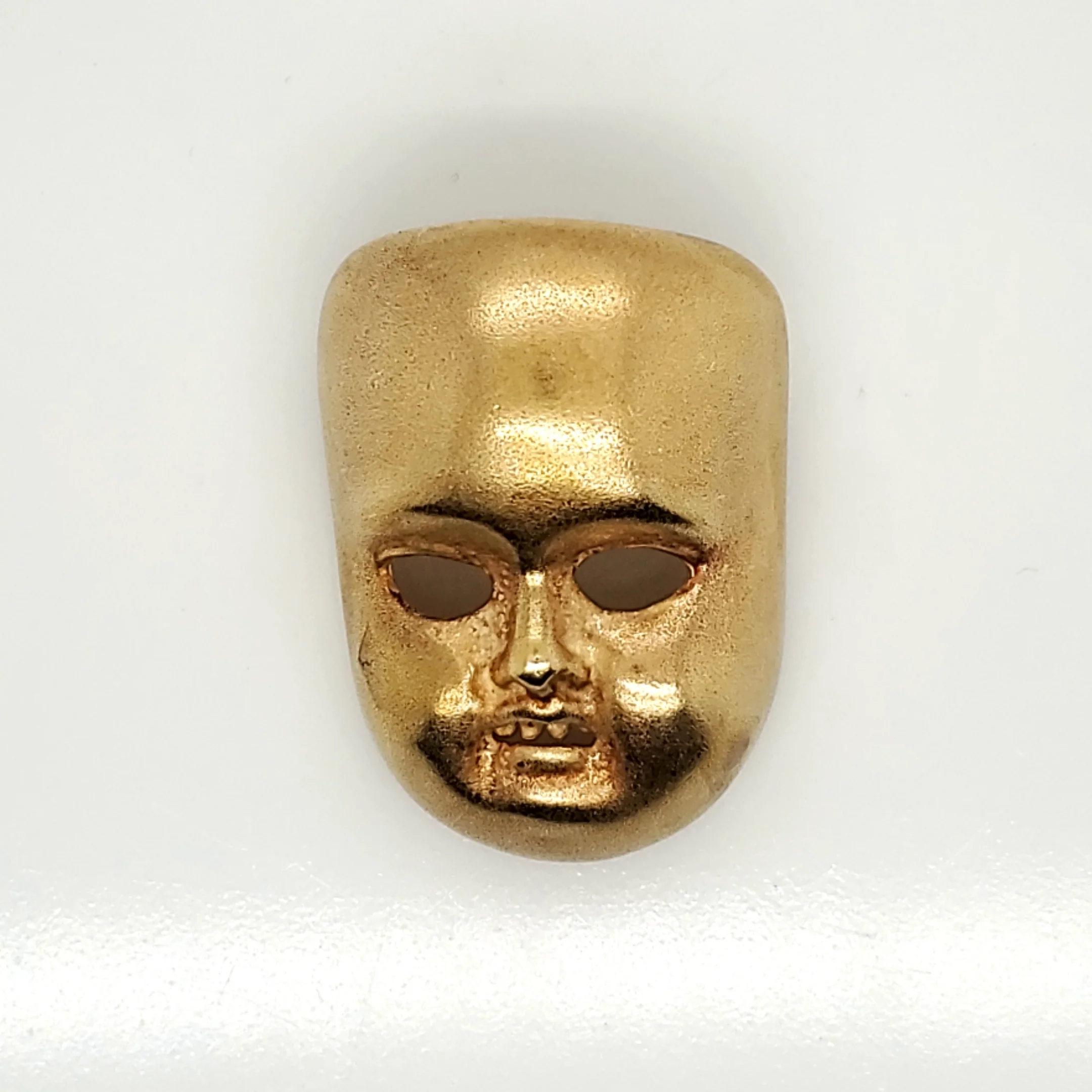 Kieselstein-Cord 18kt Yellow Gold Baby Mask Brooch
