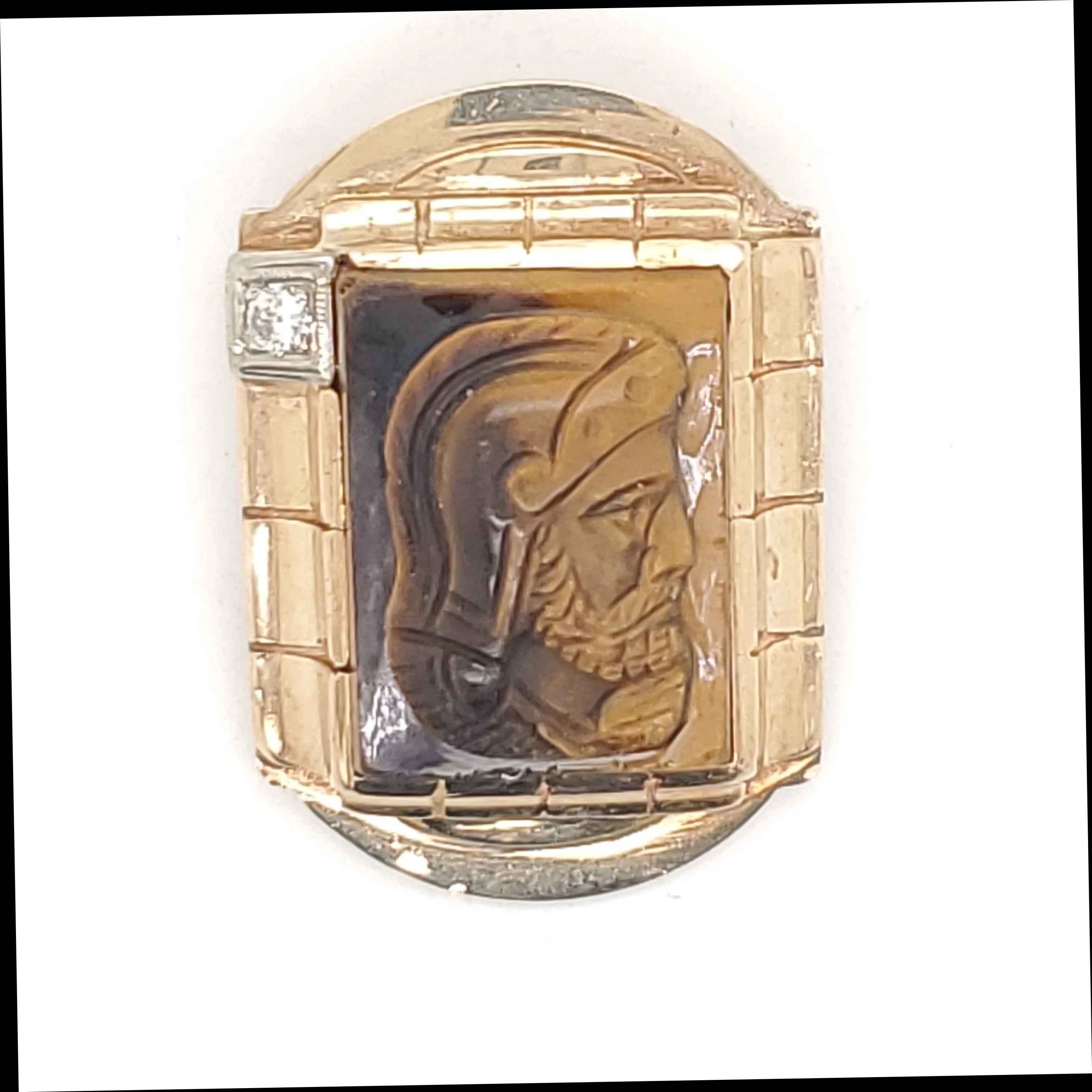 Vintage 1950S 10Kt Yellow  Carved Tigers Eye Cameo Brooch