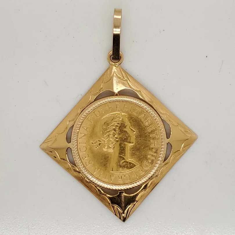 Vintage Yellow Gold English Half Sovereign Pendant